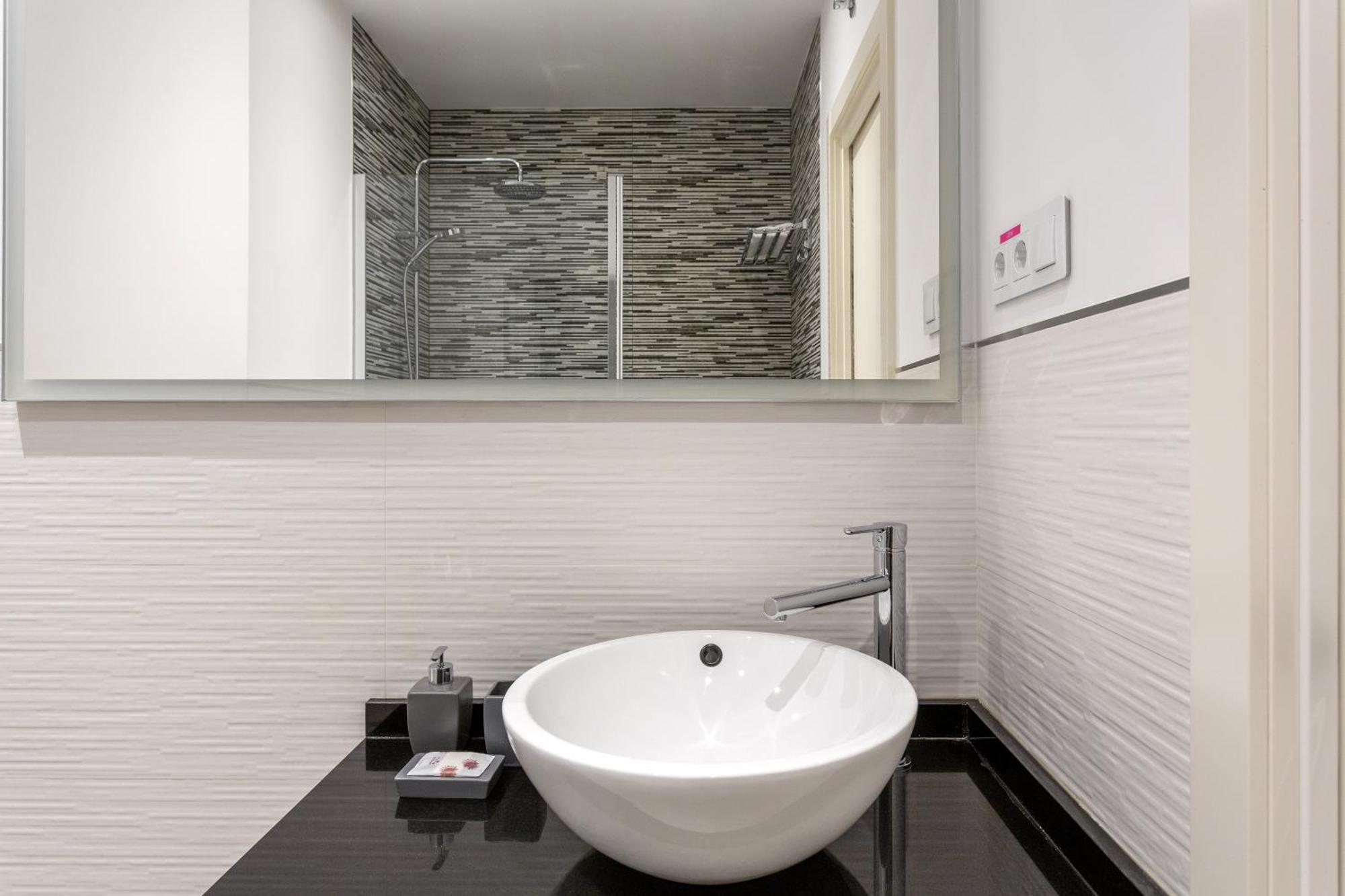 Alma Suites Madrid Dış mekan fotoğraf